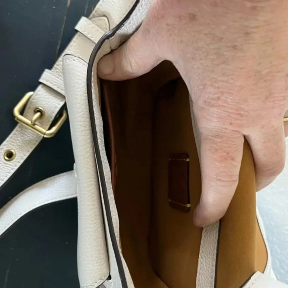 Coach Tabby Messenger 19 Chalk Leather Crossbody NWOT - Picture 6 of 8